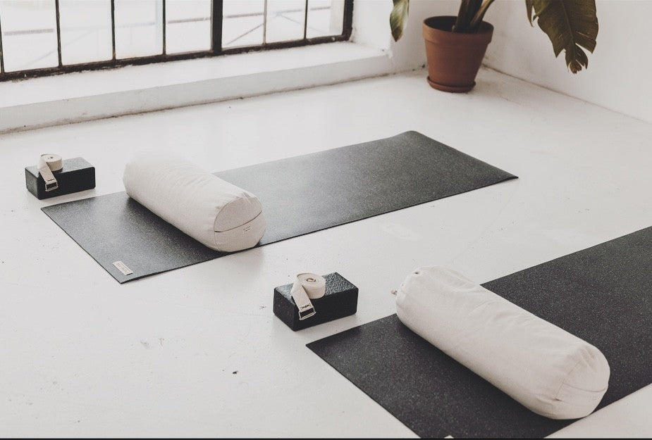 circular yoga mats